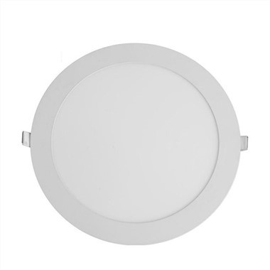 Padziļināta gaisma virs dušas