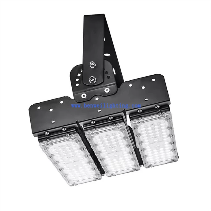 Bleacher light (3)